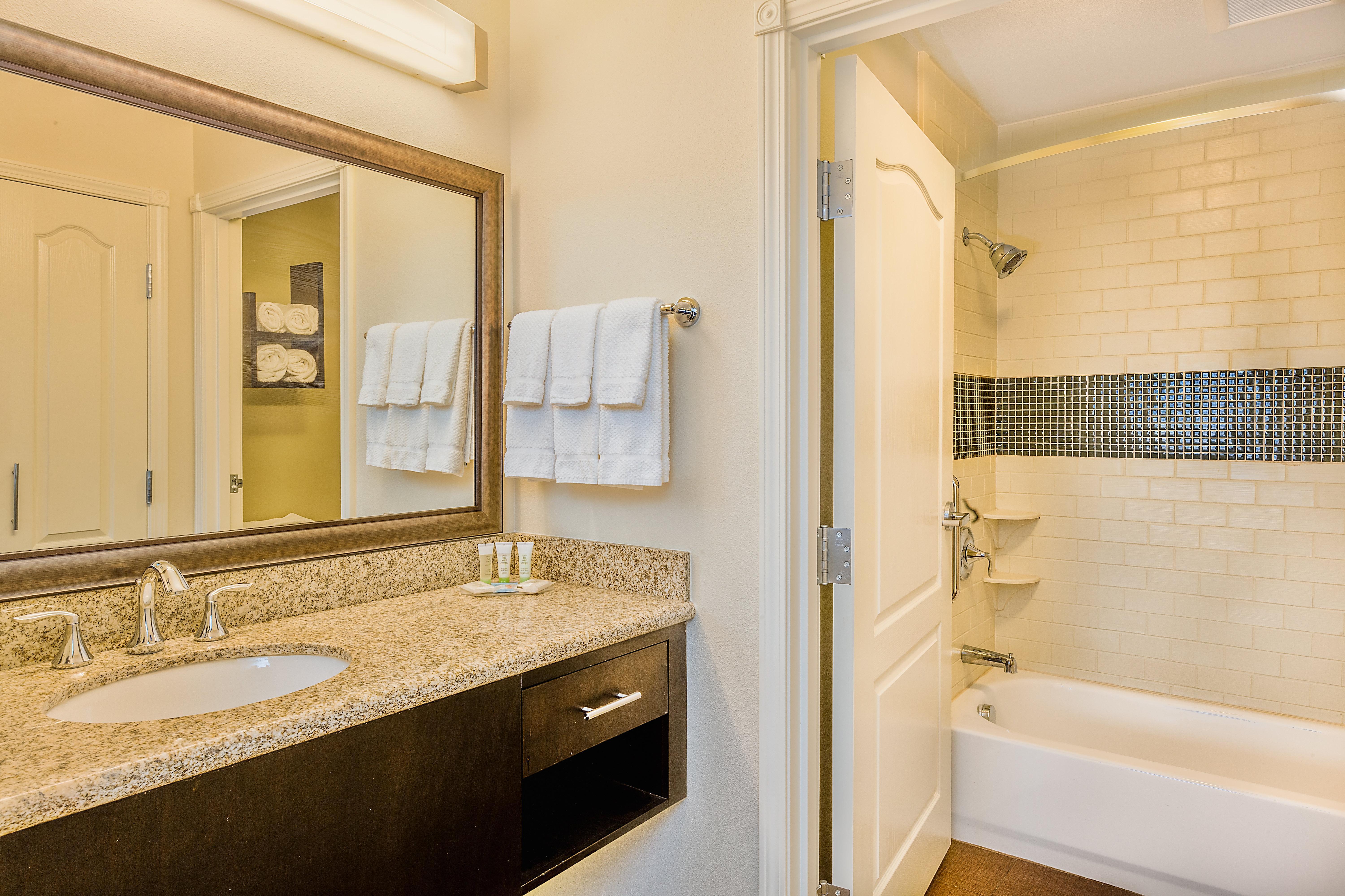 Staybridge Suites Bismarck By Ihg Εξωτερικό φωτογραφία