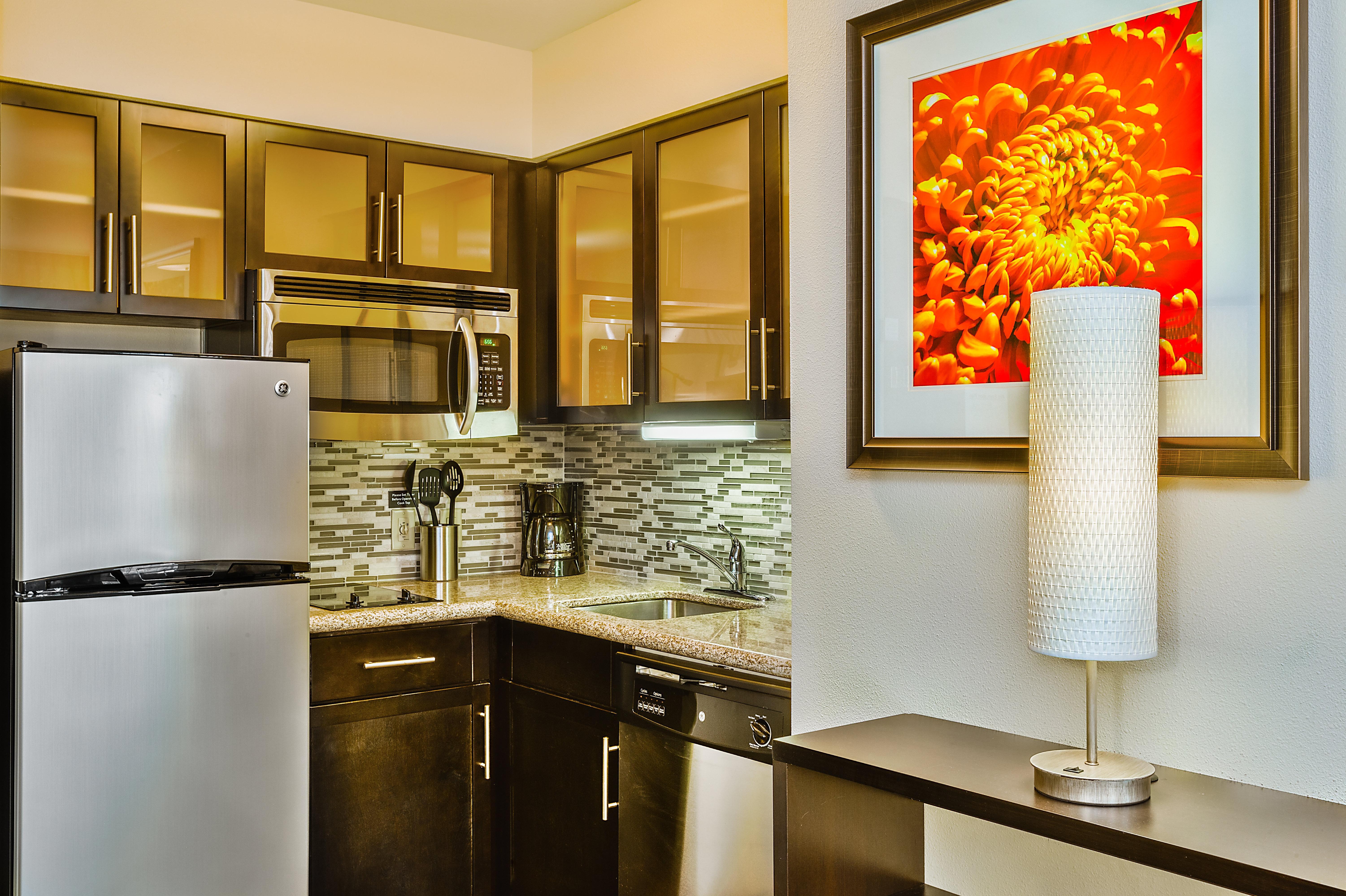 Staybridge Suites Bismarck By Ihg Εξωτερικό φωτογραφία