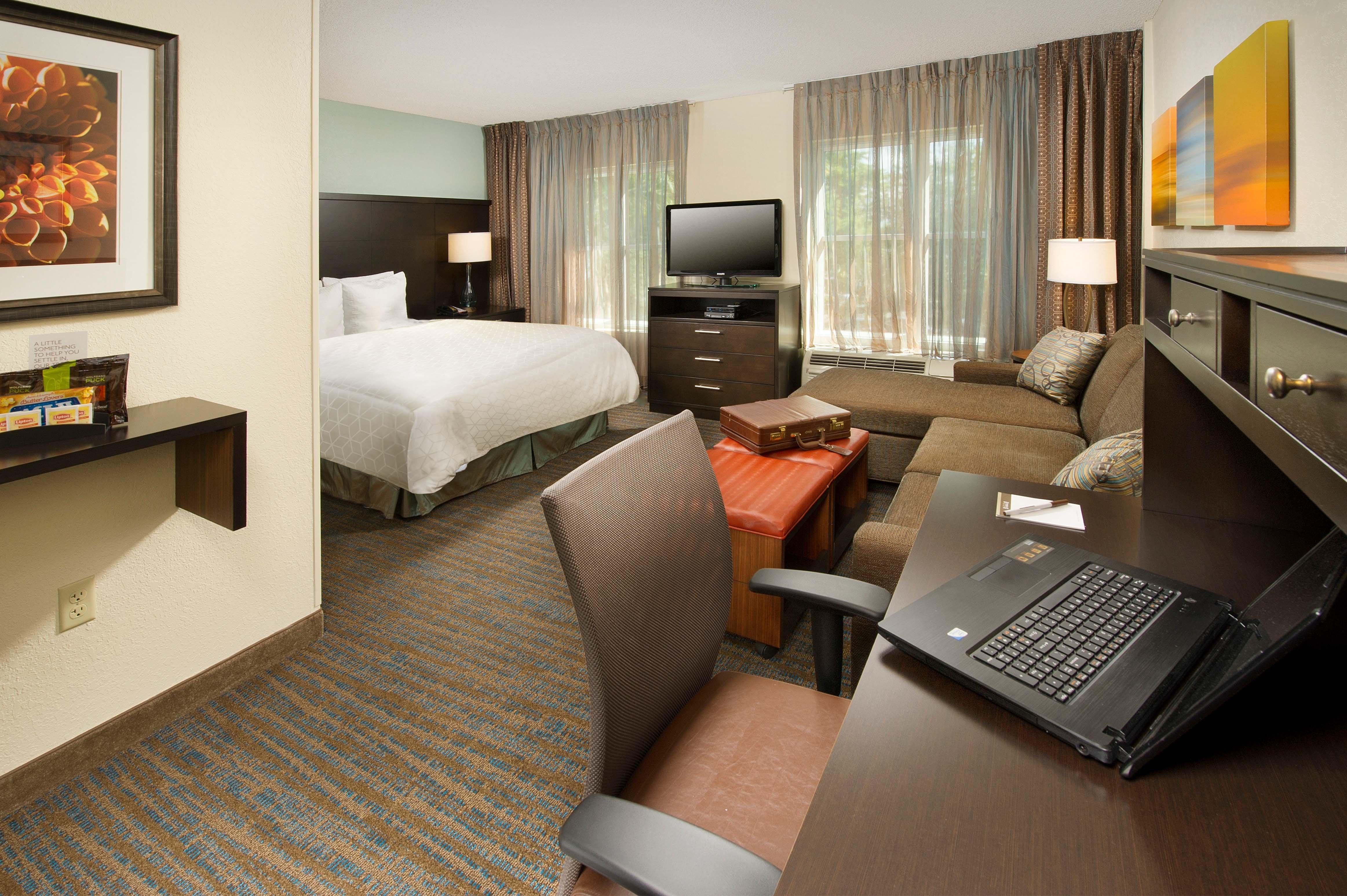 Staybridge Suites Bismarck By Ihg Εξωτερικό φωτογραφία