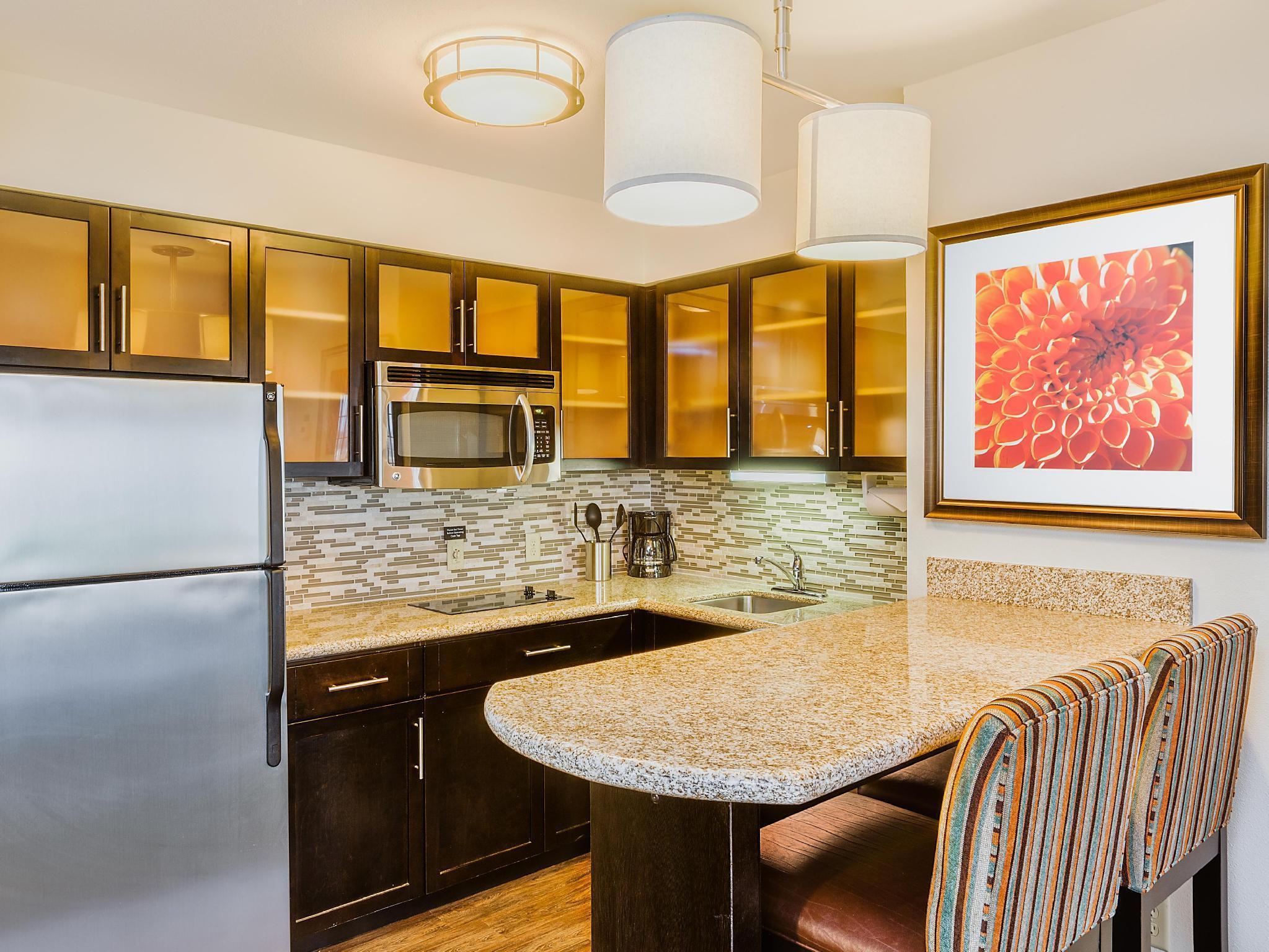 Staybridge Suites Bismarck By Ihg Εξωτερικό φωτογραφία