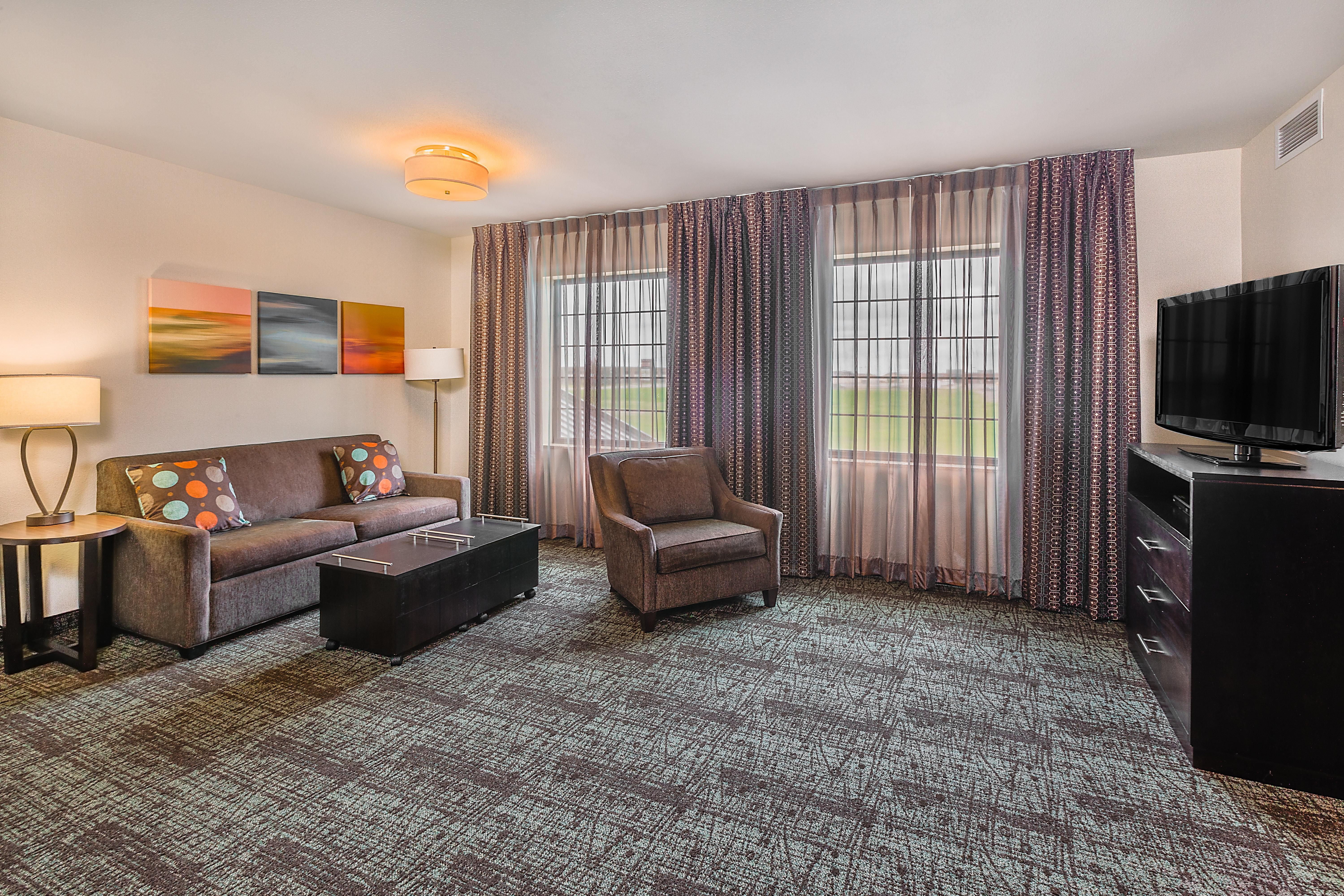 Staybridge Suites Bismarck By Ihg Εξωτερικό φωτογραφία