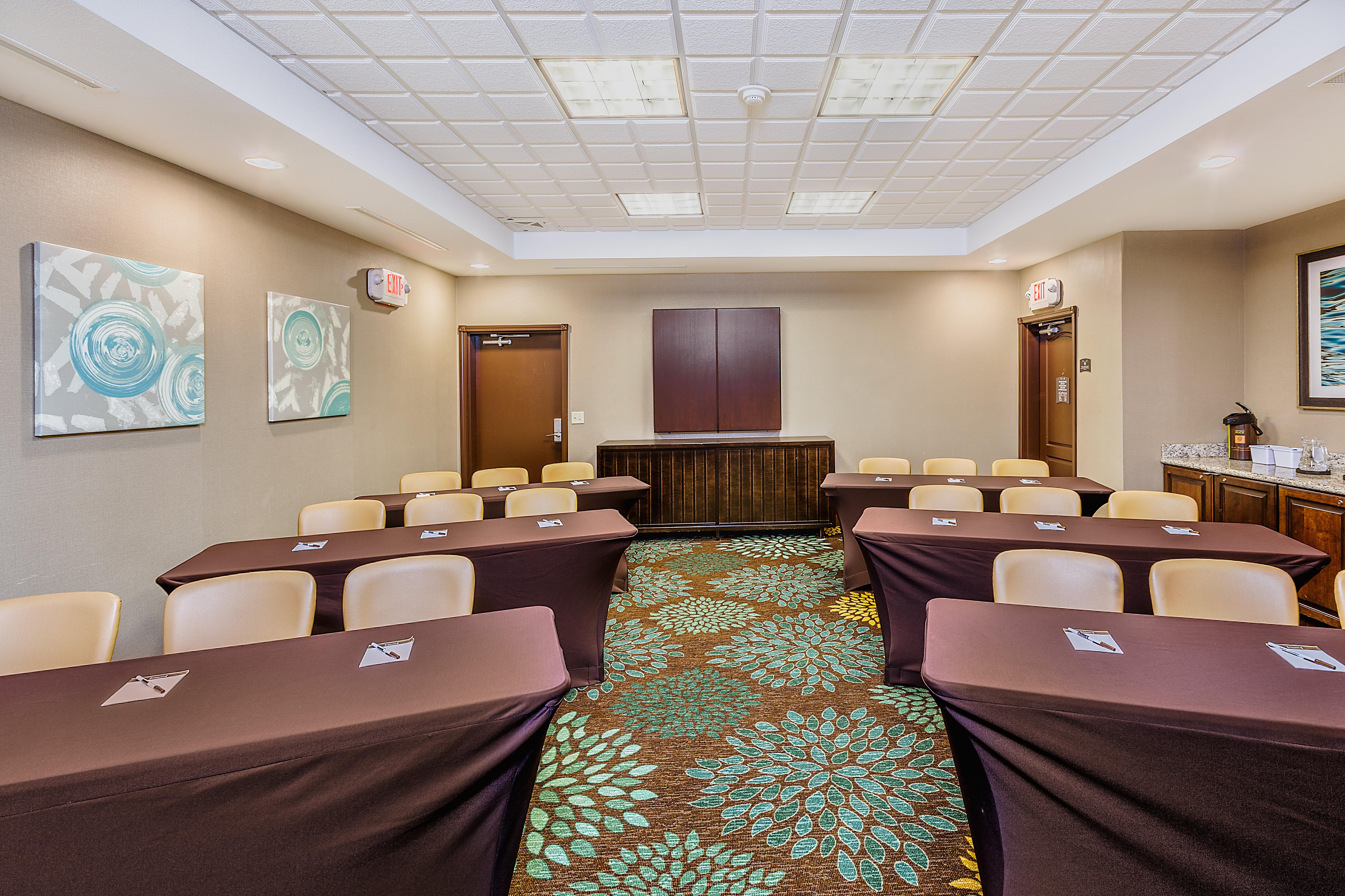 Staybridge Suites Bismarck By Ihg Εξωτερικό φωτογραφία