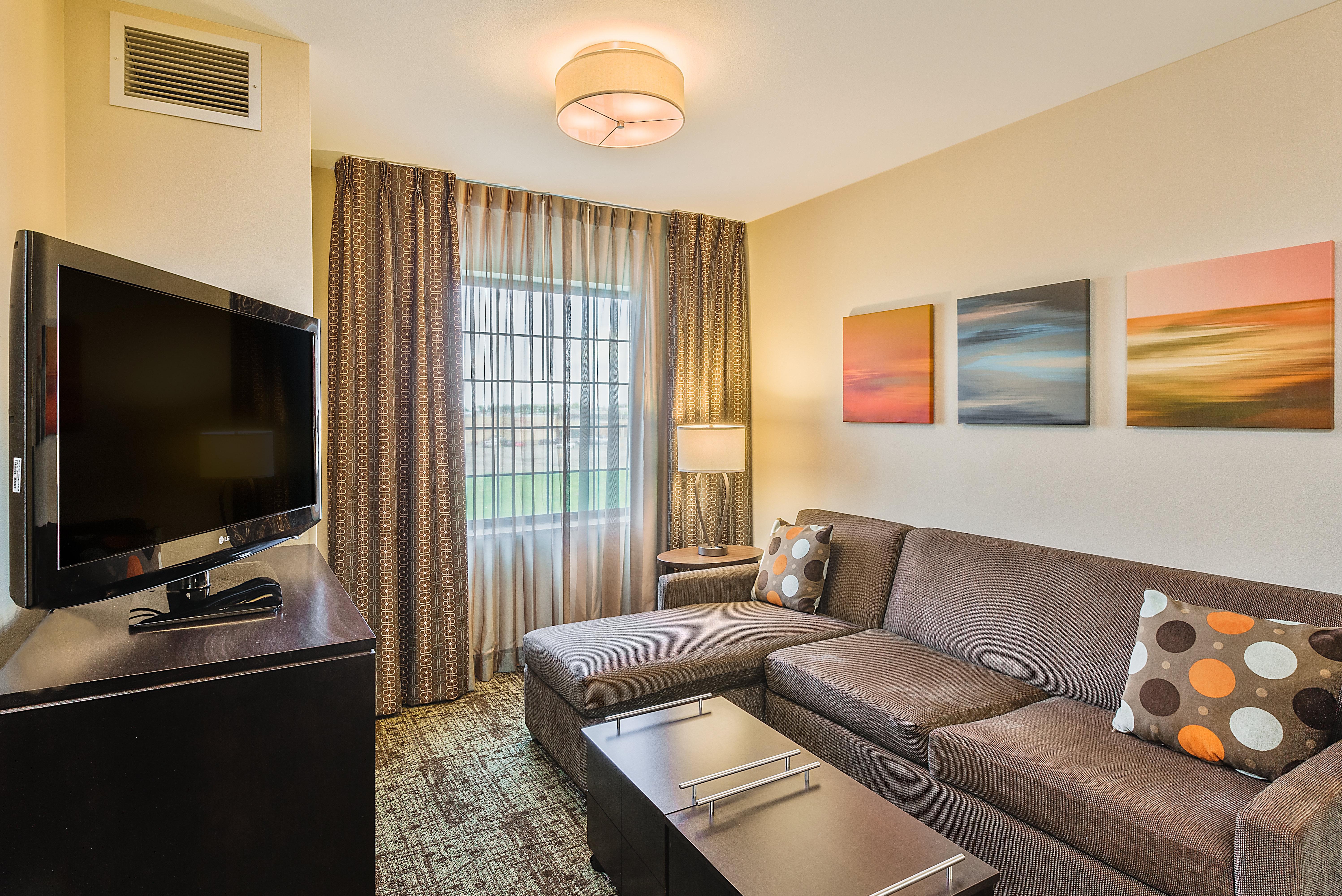 Staybridge Suites Bismarck By Ihg Εξωτερικό φωτογραφία