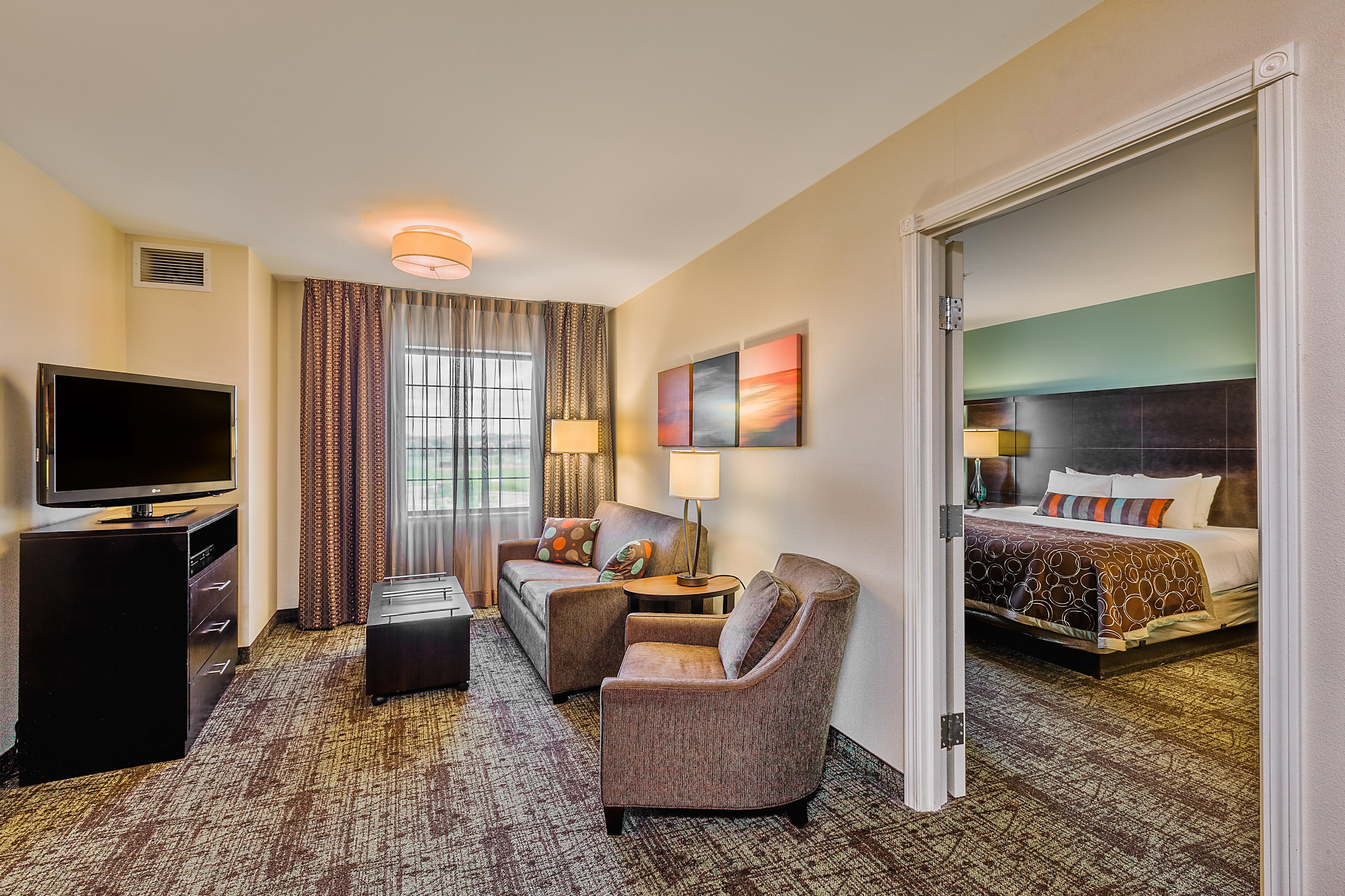 Staybridge Suites Bismarck By Ihg Εξωτερικό φωτογραφία