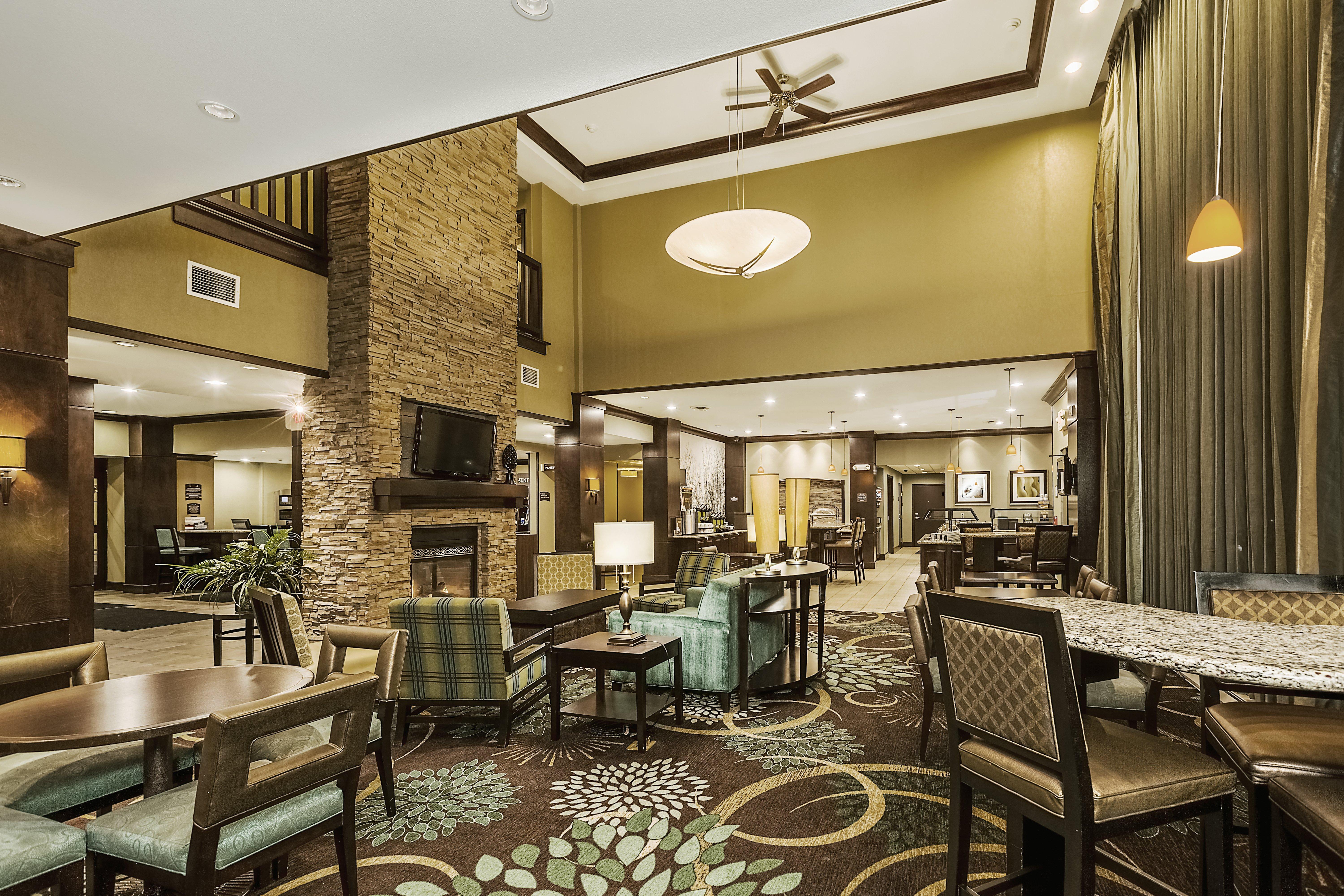 Staybridge Suites Bismarck By Ihg Εξωτερικό φωτογραφία