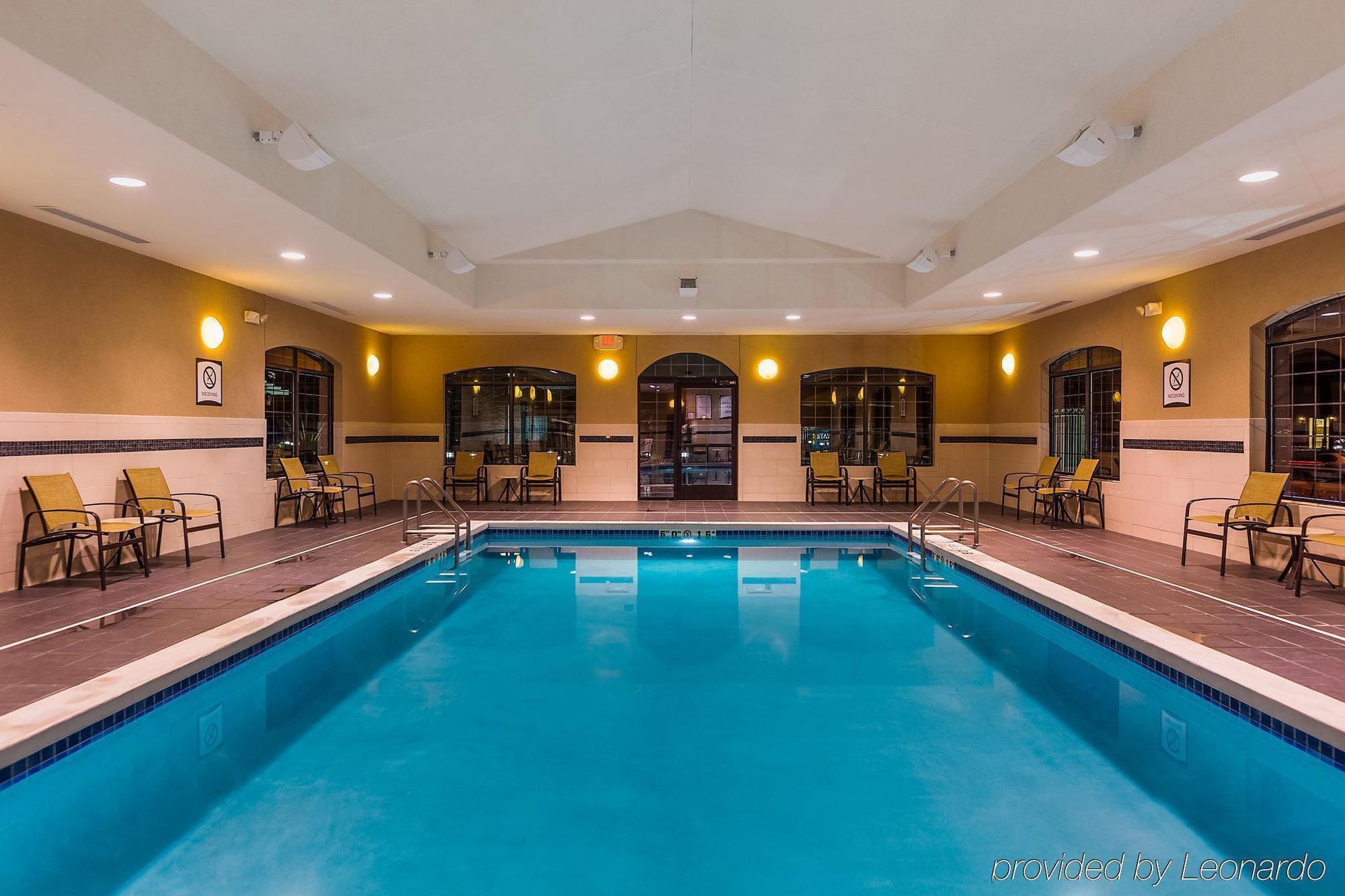 Staybridge Suites Bismarck By Ihg Εξωτερικό φωτογραφία
